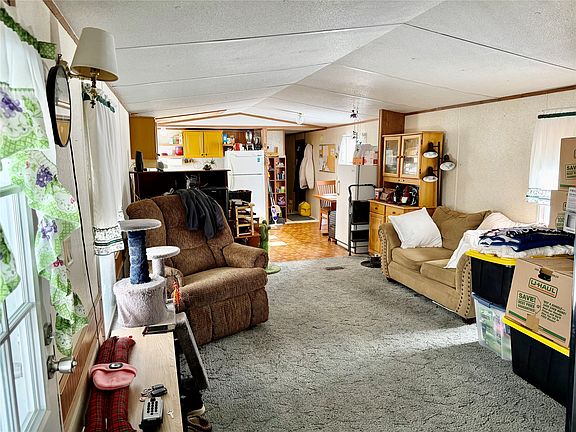 5th image of 409 Carigan Rd