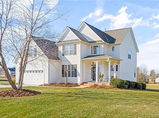 8099 Chilcutt Dr, Browns Summit, NC 27214