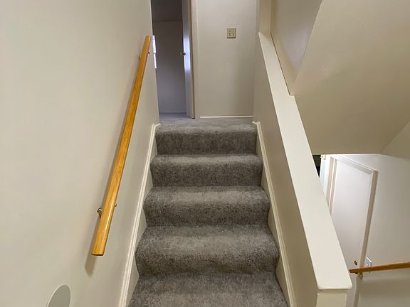 4th image of 96 Otis St #16