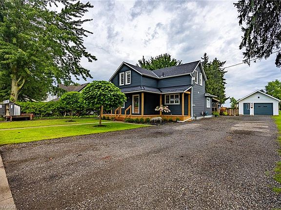 3rd image of 139 La Salette Rd