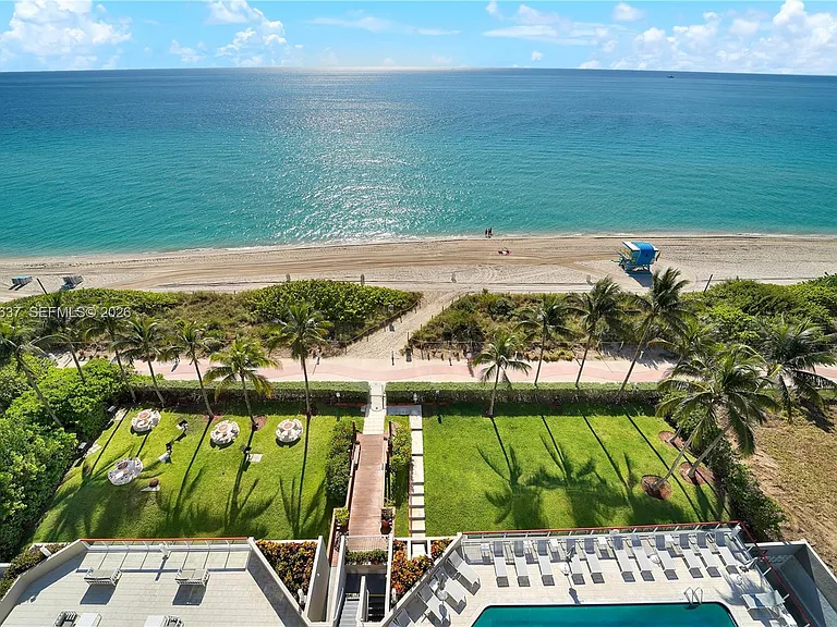 6767 Collins Ave #1110 — Photo 24
