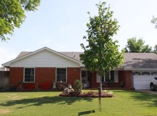 8244 E 33rd St, Tulsa, OK 74145