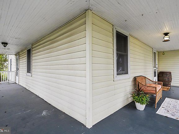 4th image of 4545 E Prospect Rd