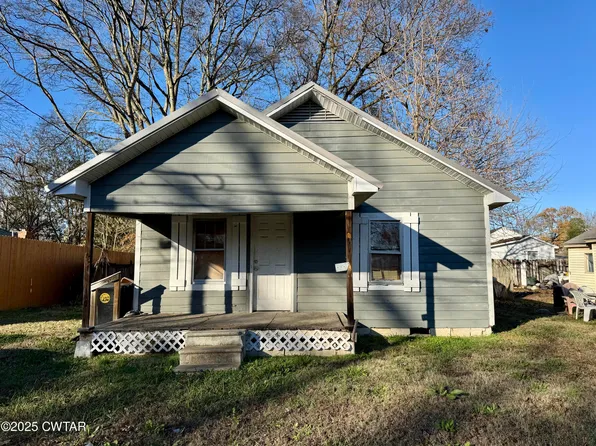 1726 Ayers St, Dyersburg, TN 38024