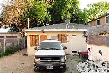 1st image of 1518 E 107th St