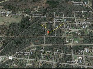 1211 Hickory St, Palestine, TX 75801