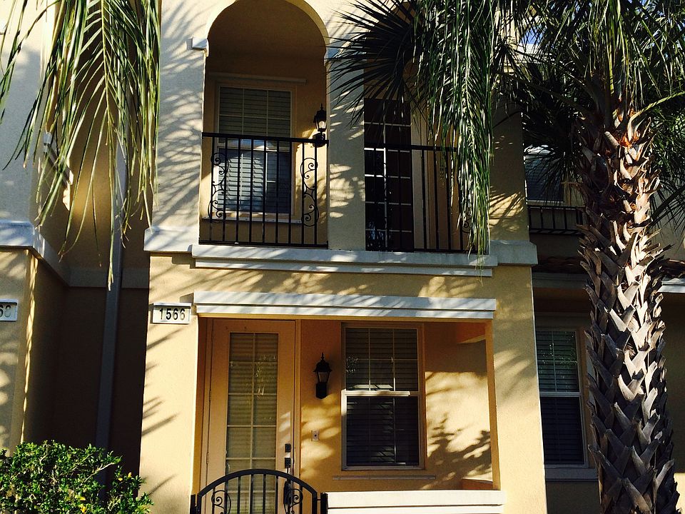 Outside of Townhome