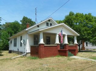 428 W Burr Oak St, Centreville, MI 49032