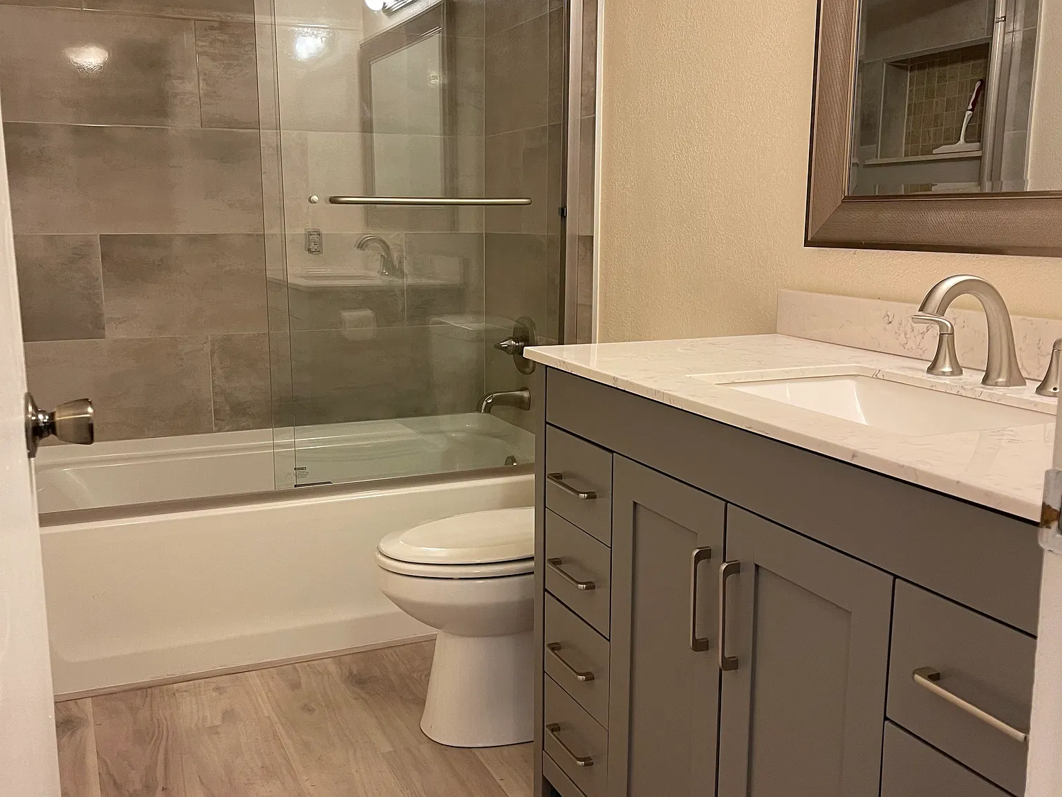 2 bed, 936 sqft, $1,475 — Photo 3