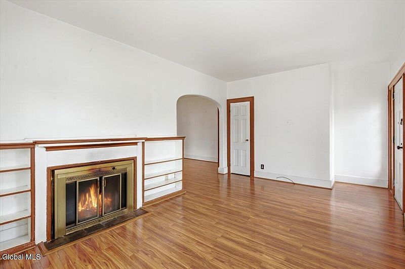 5th image of 10 110th Street