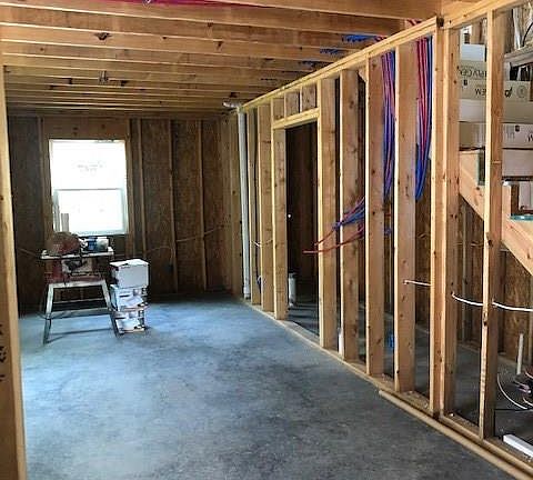 2nd image of 2520 Camper Ct