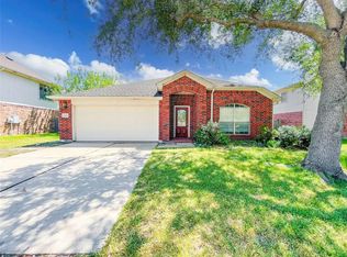 2301 Day Dr, Pearland, TX 77584