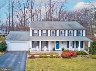 11605 Paramus Dr, Gaithersburg, MD 20878