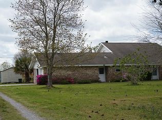 13369 Shellhammer Rd, Winnie, TX 77665