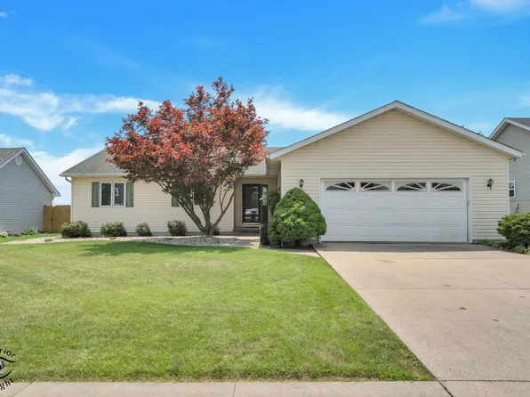 1521 Lady Brunetta Rd, Bourbonnais, IL 60914