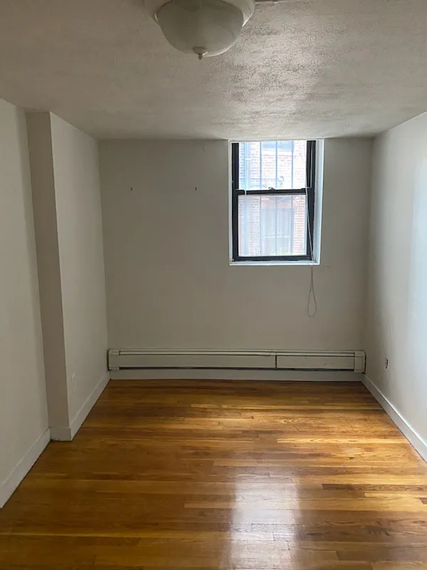1 bed, 9999 sqft, $2,600 — Photo 1