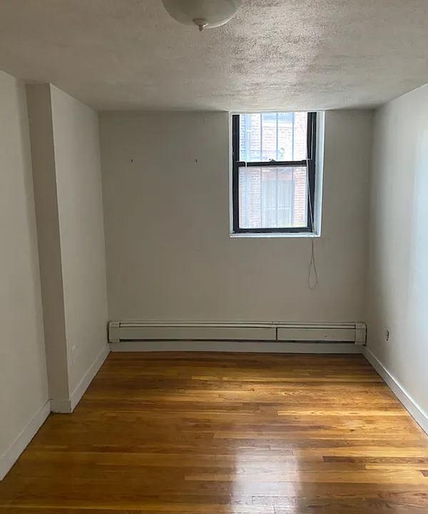 469 Commonwealth Ave #B2