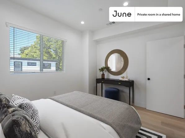 1321 N June St, Los Angeles, CA