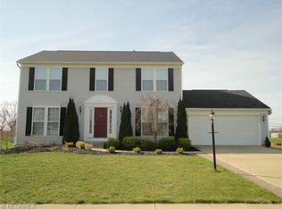 37845 Stoney Lake Dr, North Ridgeville, OH 44039