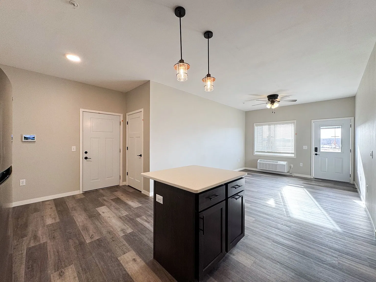 Latitude 45 — Photo 4