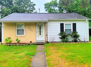 2416 Lofurno Rd, Chesapeake, VA 23323