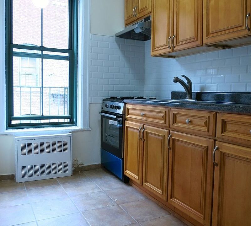 1st image of 531 E 78th St APT 6H