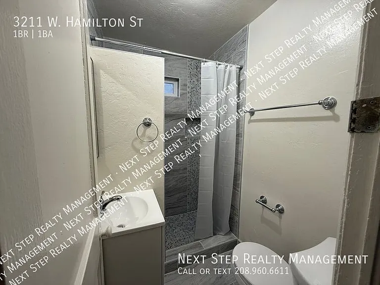 3211 W Hamilton St — Photo 6