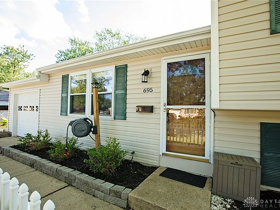 3rd image of 695 Hile Ln