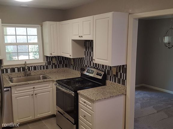 4th image of 925 Cleveland St Unit 271