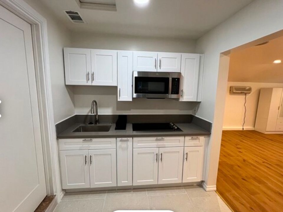 1st image of 23454 Dolorosa St