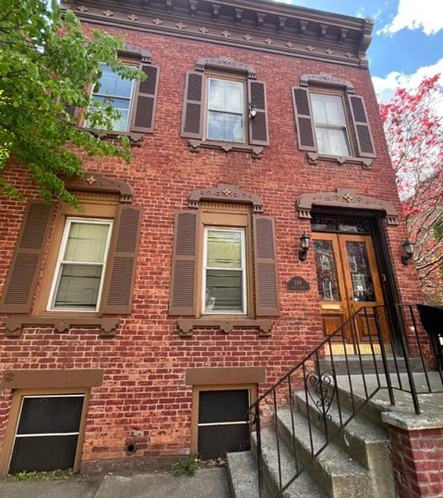 1st image of 189 Hill St #1
