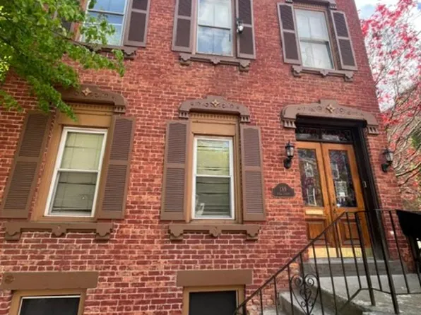 189 Hill St #1, Troy, NY 12180
