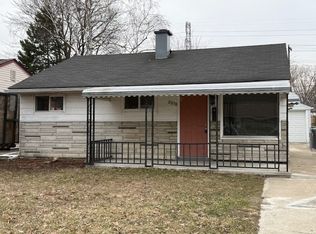 8279 Birch St, Taylor, MI