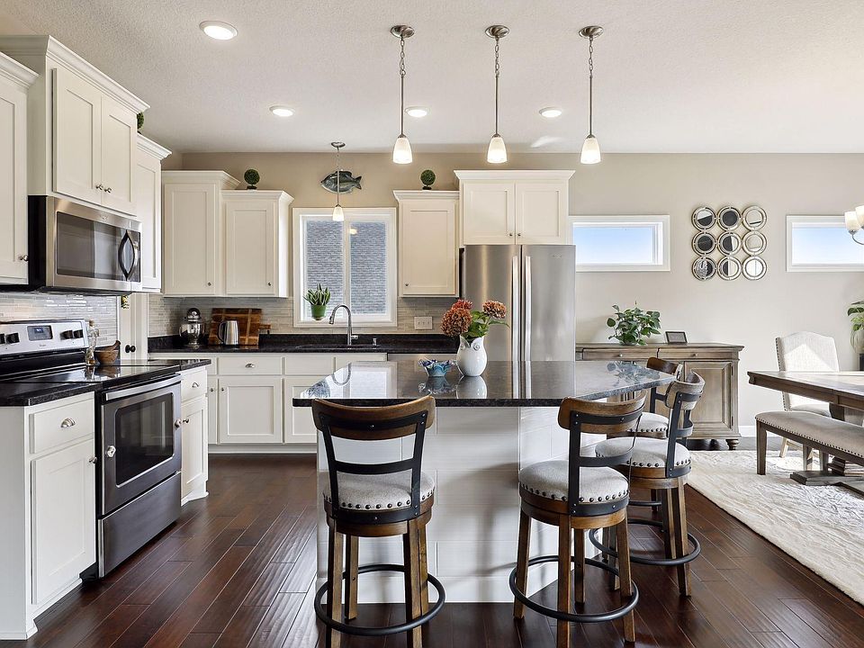 12925 Rose Bluff Blvd, Burnsville, MN 55337 MLS 6413803 Zillow