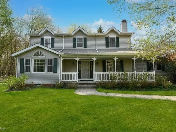 17805 Settlers Trl, Auburn Township, OH 44023