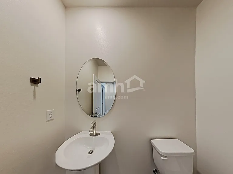 4252 177th St E — Photo 7