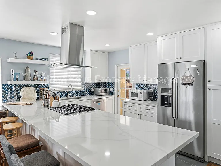 3204 Ingelow St — Photo 13