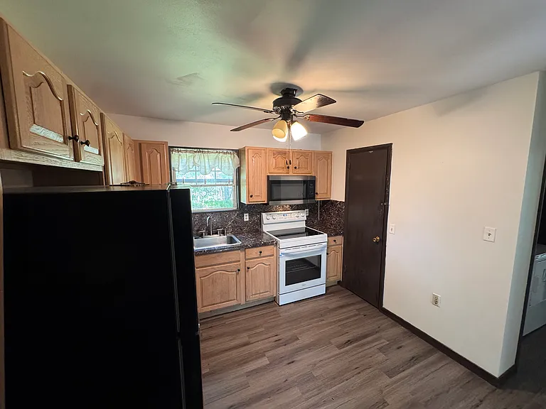 5220 Sundew Ter — Photo 8