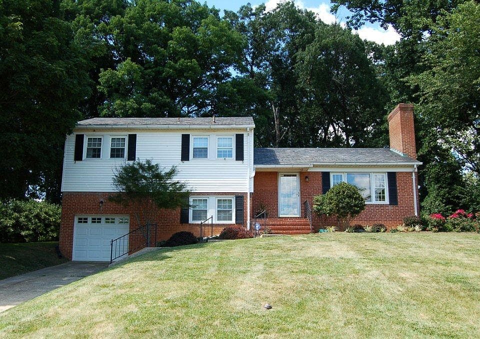 Great curb appeal