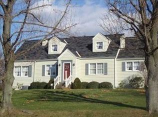 405 Humphrey Rd, Greensburg, PA 15601