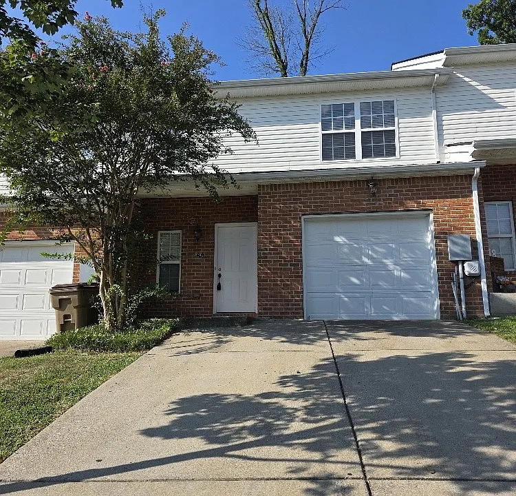 146 Canton Ct