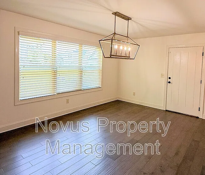 338 Brookstone Dr — Photo 8