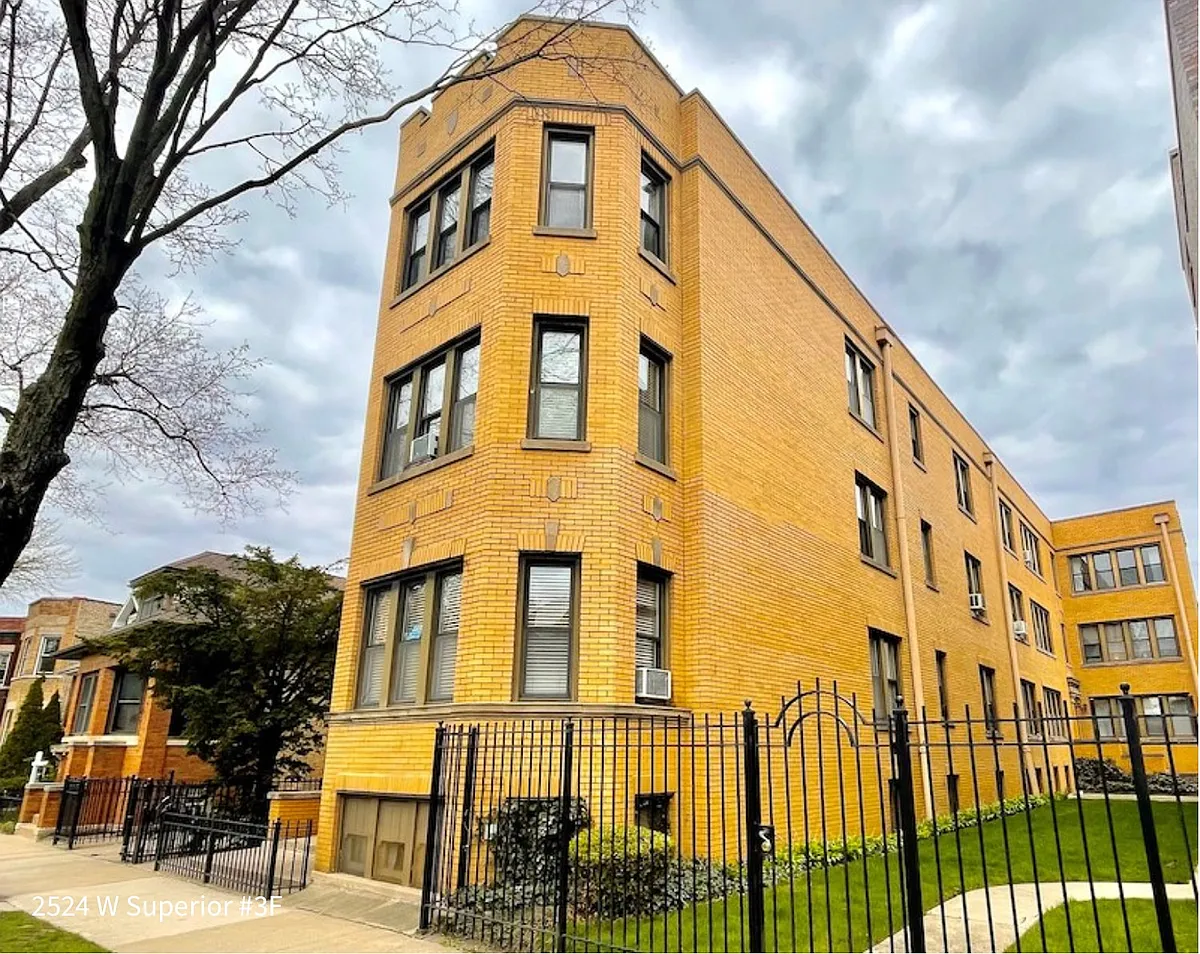 Building Photo - 2522-24 W. Superior St.