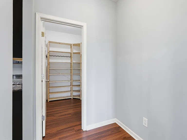 12250 Eddington Pl — Photo 12