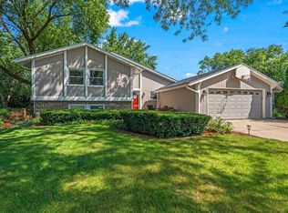 14900 W Fenway Dr, New Berlin, WI 53151