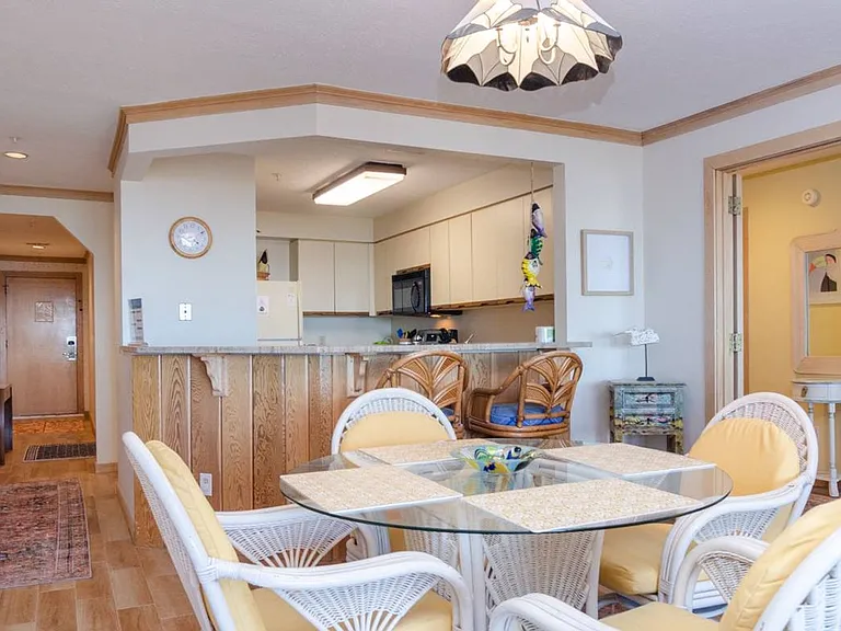 2510 N Lumina Ave #F — Photo 10
