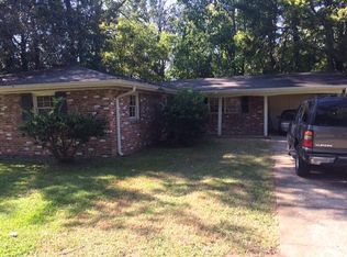 1852 Grove Hill Ln, Montgomery, AL 36106