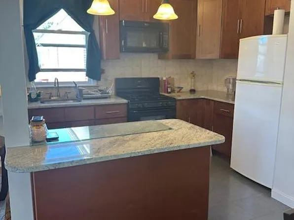 1 Arlington Street #2B, Yonkers, NY 10710