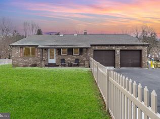 1510 Conewago Ave, Manchester, PA 17345
