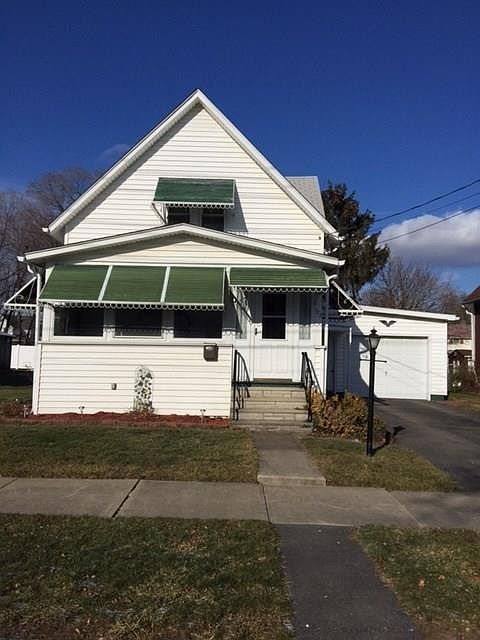 1st image of 122 Garfield St
